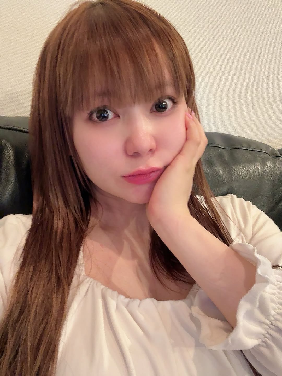 「安静に引きこもります！」中川翔子、妊娠後期でのおうち時間ショットを公開