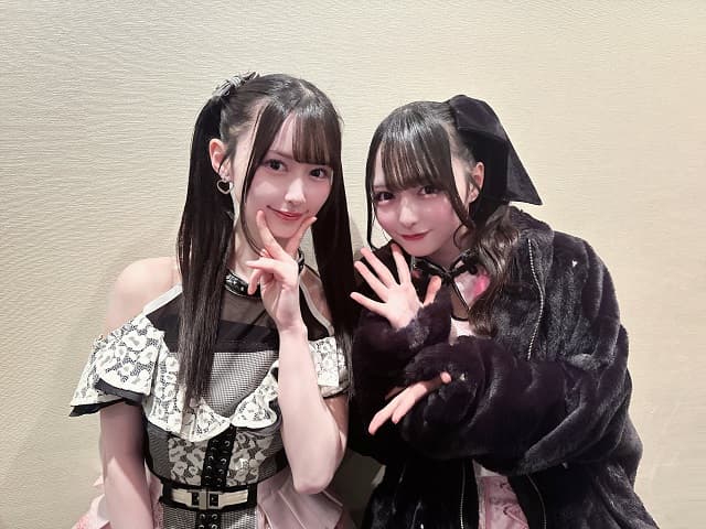 「姉妹みたいでめちゃくちゃ可愛い」アイドルが投稿した憧れの山本望叶との2ショットに反響
