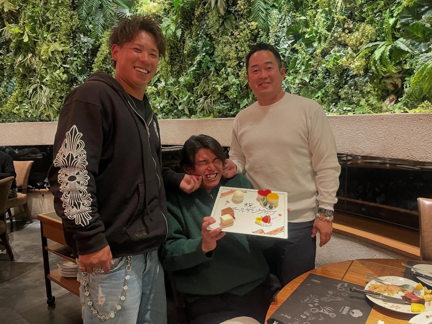 西川愛也、外野の師匠たちと食事会　祝福に感謝「良い時間でした」