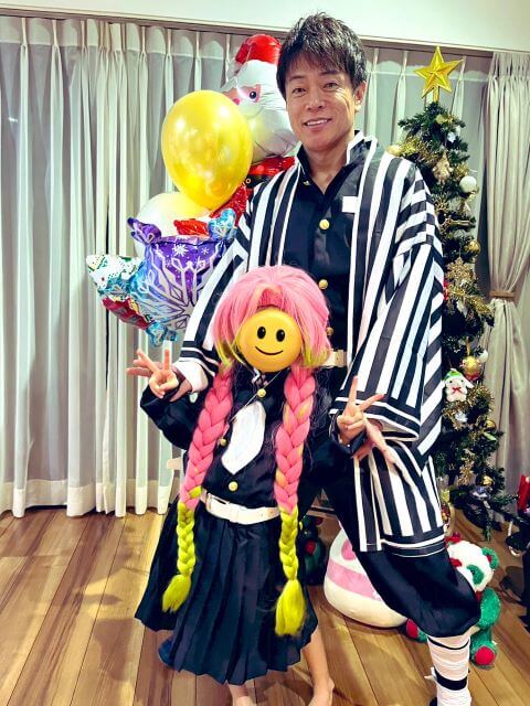 陣内智則がサンタからまさかのプレゼント？「サンタさん親父の分までありがとう！」