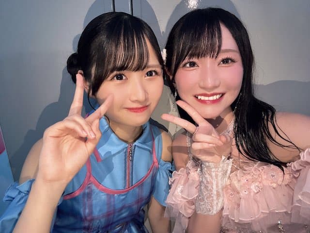 「なかよしかわいい」人気アイドル同士のツーショットが公開され話題に