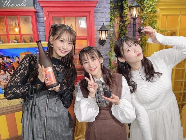 「伝説の夜になったかな？笑」声優 前田佳織里が生放送後に激カワショットを投稿