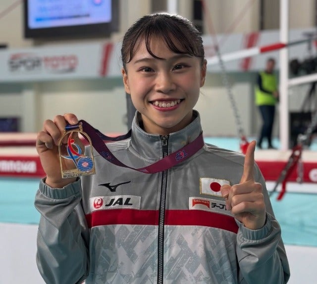 杉原愛子がワールドカップ『ゆか』で金メダルを獲得！