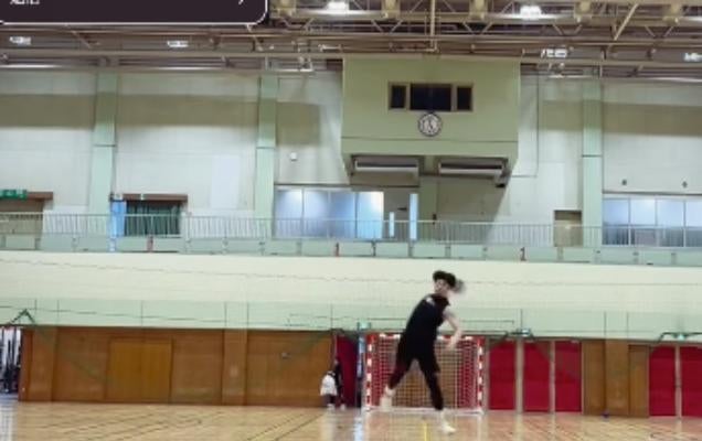 彗星ジャパン・吉野樹、伝説のハーフシュート再現に挑戦！まさかの結末に…？