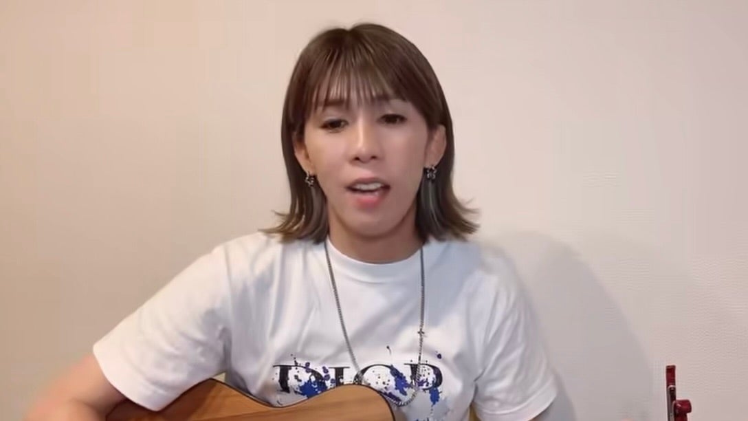 吉田沙保里、優しい歌声での弾き語り動画にファンほっこり！「すごーーー！歌声も好きです」