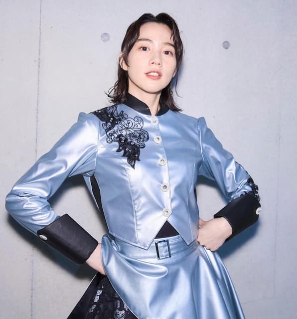 「ももクロのシルバー固定でいいじゃん」のん、ももいろ歌合戦の衣装をアップ！