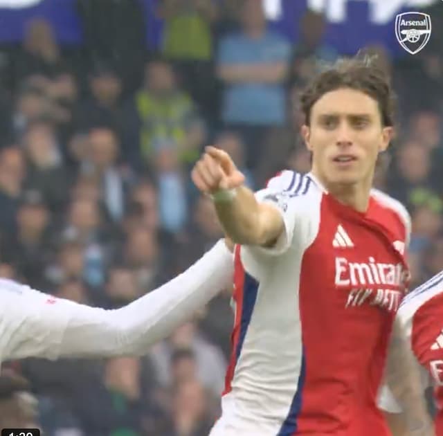 アーセナル 敵地シティ戦のハイライト公開！