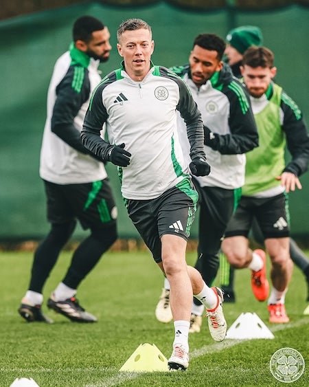 セルティックがトレーニングの様子を公開！日本人選手の姿も