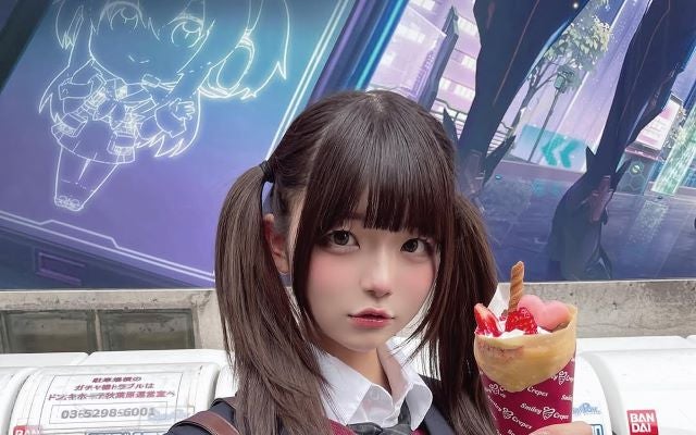 「ほんと現役JKでかわいい」あの人気インフルエンサーの