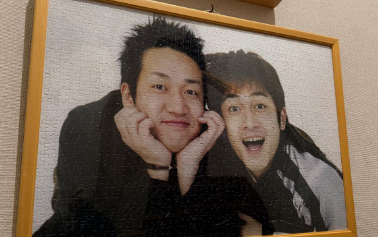 「実家の宝すぎやろ(笑)」なすなか中西、実家で見つけた激レア“パズル肖像”にファン爆笑