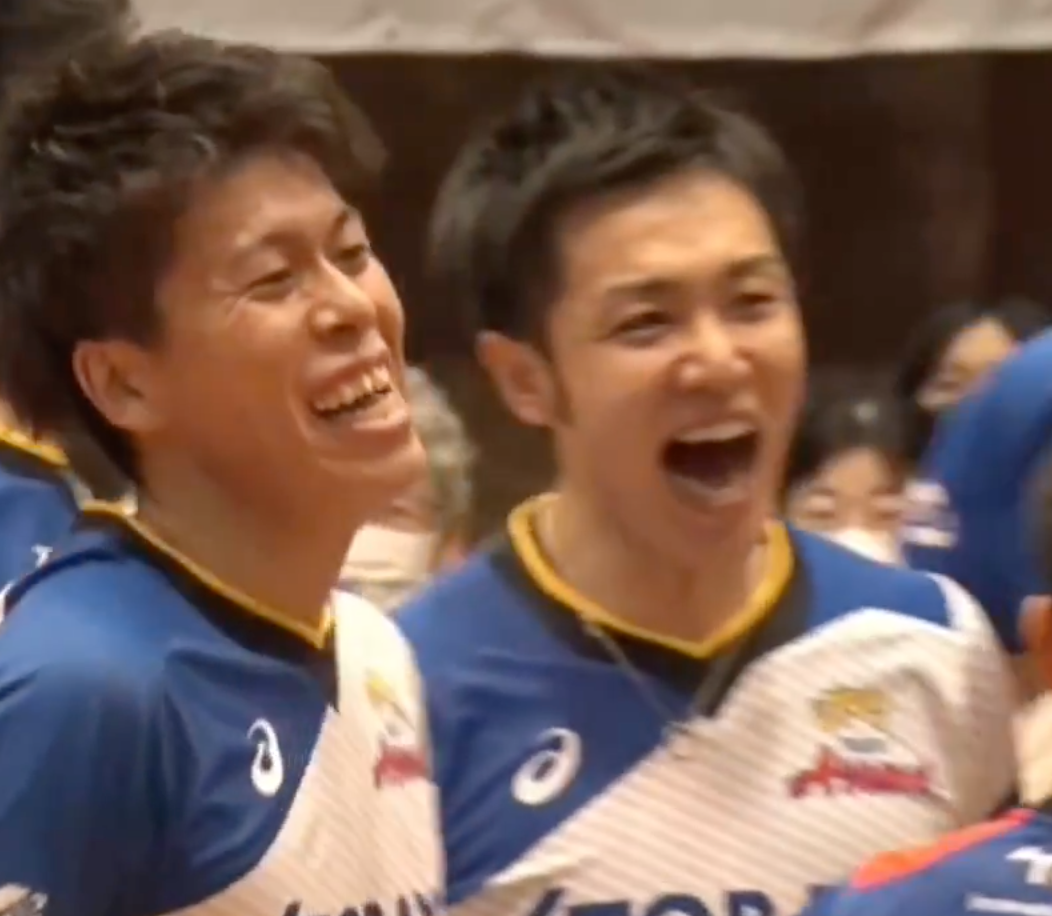 Ｖリーグ男子　大分三好ヴァイセアドラー vs. 東レアローズ 2021/10/30【ハイライト】