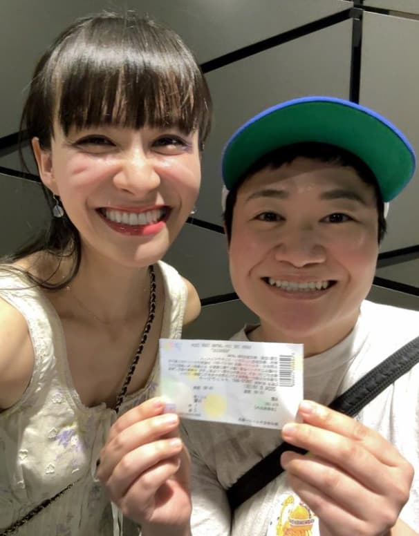 お笑い芸人 近藤春奈 KARAのライブへ！「あ〜ちゃんと約10年ぶりに開催されたKARAのライブへ。」