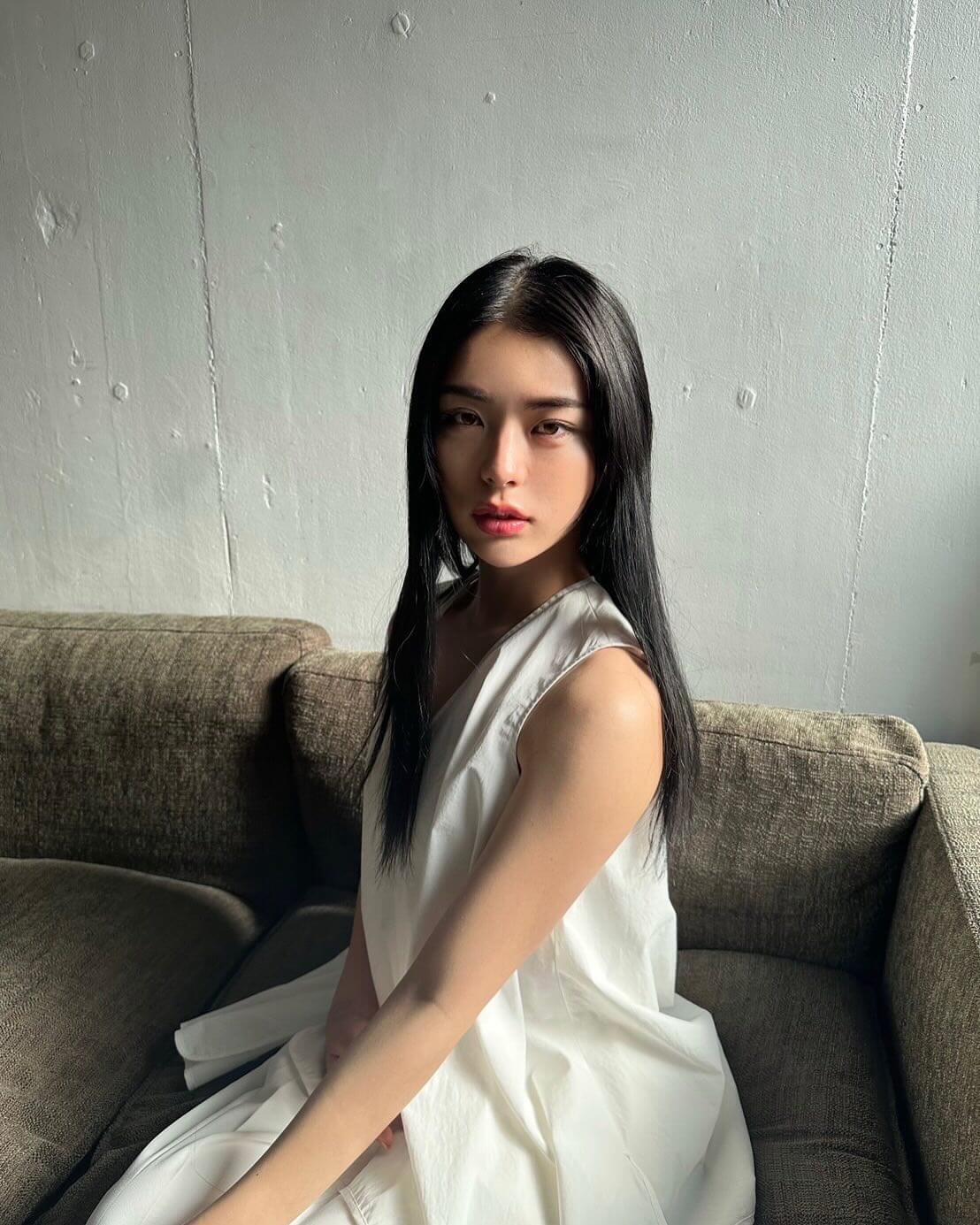 タレント・井手上漠、自身初の美容本が出版されることを報告！