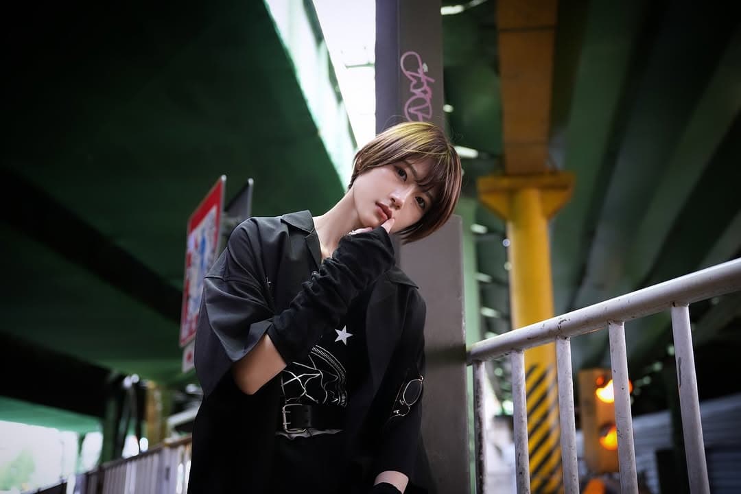 「かっこいいけどとても綺麗です」と話題に！若月佑美、大活躍のアイテム〇〇を紹介