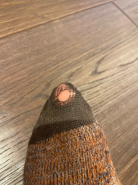 「これ見て悩みが一発解決したわ」二宮和也の足先写真にファン「物持ち良いからね」「見せてくれるニノが可愛ぃ」