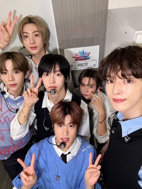 韓国の人気アイドルが日本デビュー曲を披露し話題に