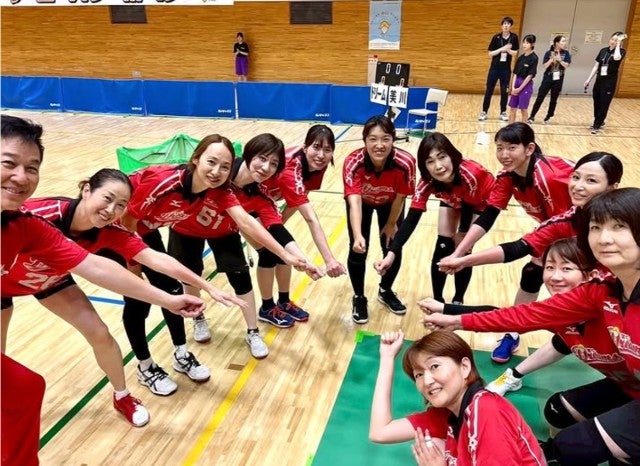 熱戦再び！元女子バレー日本代表・新鍋理沙が宝くじスポーツフェアで魅せた情熱バレー