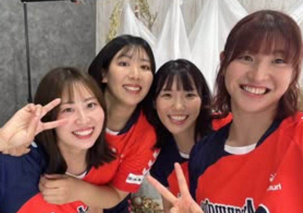 爽快！女子ハンド・掛本梓乃が仲間と魅せた宣材撮影オフショット公開