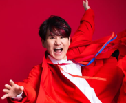 南原清隆、還暦を迎え「フェーズ2の幕開け！」 初エクステにも挑戦！