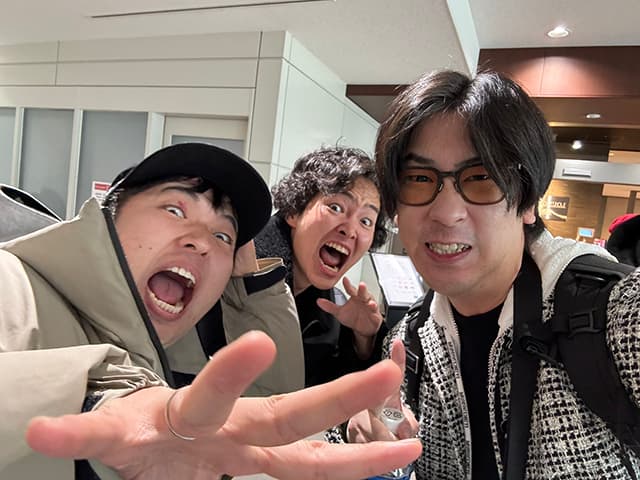 シークエンスはやとも、ガーリィレコード・高井佳佑との偶然の再会にテンション爆上げオフショットを公開！