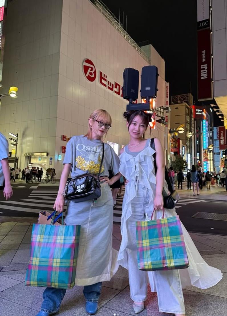 元モー娘。高橋愛、渋谷で中西悠綺と“ブランドおそろ”ショッピング＆楽しい夜会