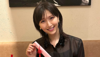 「春気分満開！」横山ルリカ、苺アフタヌーンティーを堪能