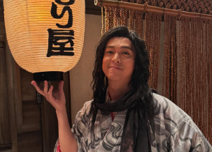SUPER EIGHT丸山隆平、舞台『浪人街』本番直前ショット公開！「源内様、かっこよすぎる！」