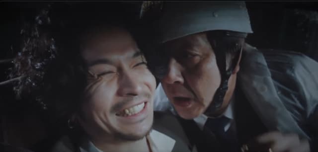 「ゼロ距離すぎる笑」CM撮影中の常田大希。あまりの近さに笑い押さえられず！楽しそうな現場にファンほっこり