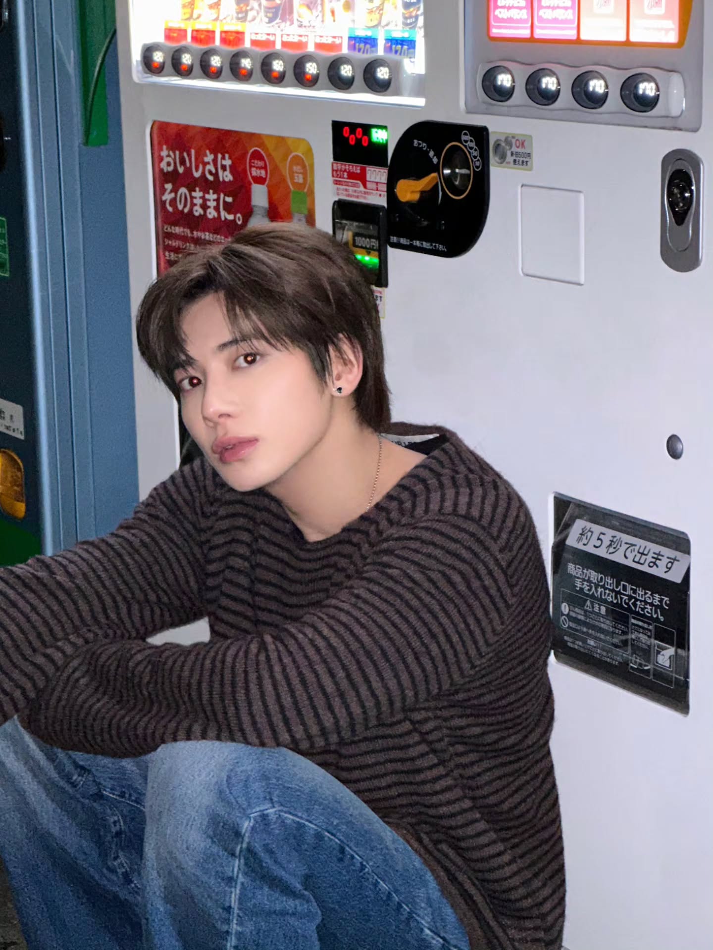 「インスタグラムの天才」あの人気韓国アイドルの自販機前ショットが話題に