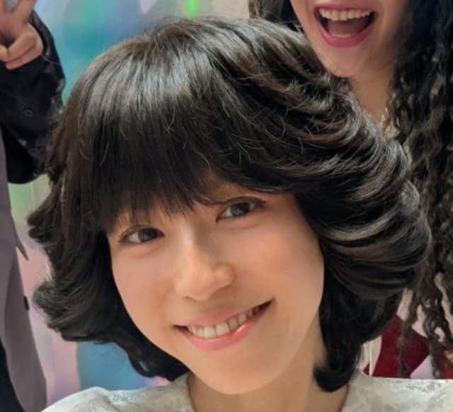エルフ荒川「バブル期」、若槻千夏「昭和アイドル」…個性爆発のヘアスタイルに反響