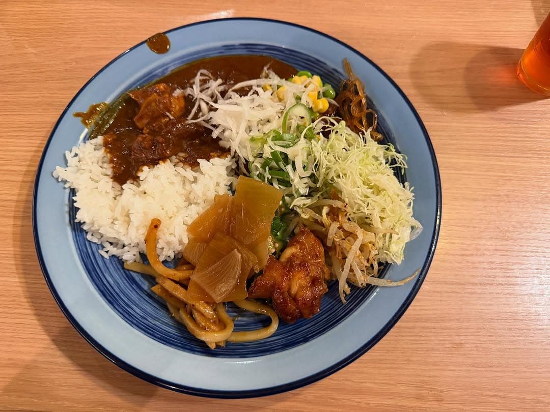 「これは我慢できん！」ダイエット中のクロちゃんが選んだご飯が、ガチで美味しそう！