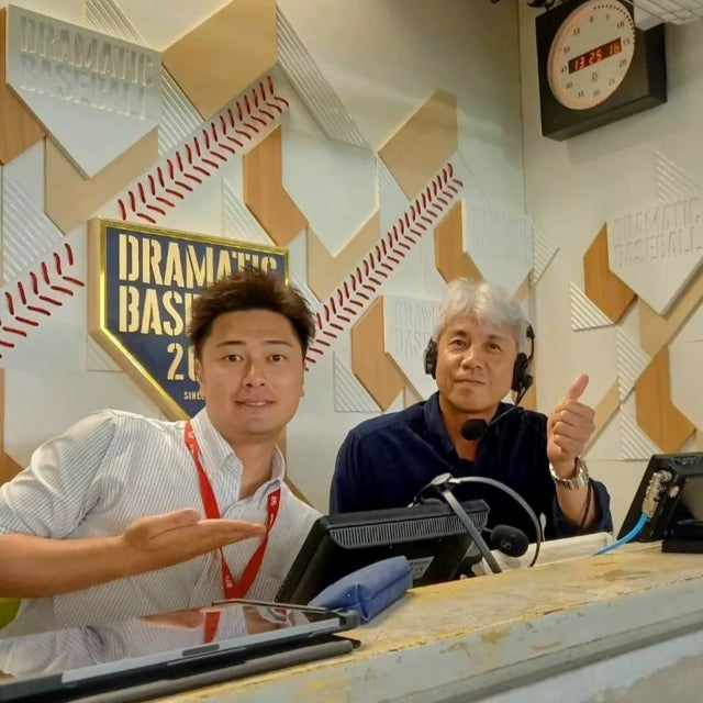 実況席に熱が宿る夜。緒方耕一が語り、弘アナが伝える「野球の今」