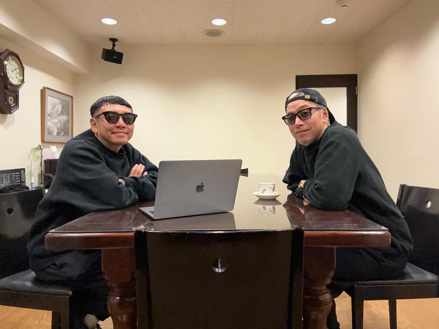 「やばい、泣けます」ＲＩＰ ＳＬＹＭＥ・ＩＬＭＡＲＩが１７年脱退のＰＥＳとの最新ショットを公開📷