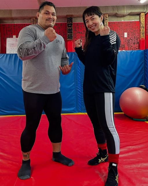 浜口京子、2024アテネ五輪出場の新日本プロレス”ジェフコブ選手”とツーショット！