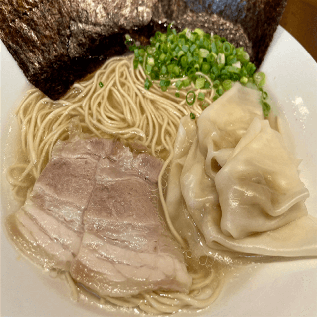 スガシカオ、福岡の「大王」から博多ラーメンの名店を教えてもらい来店する