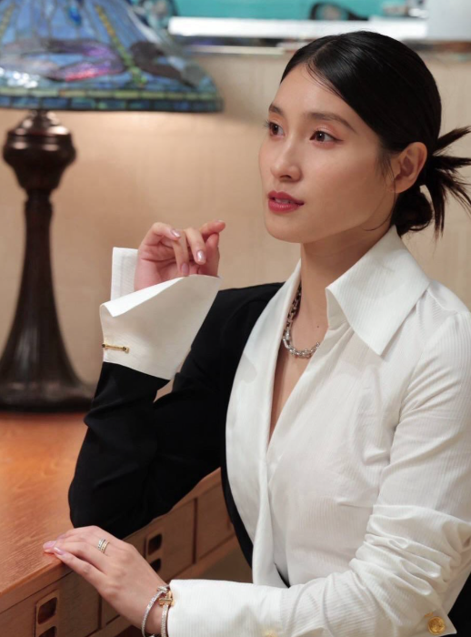 土屋太鳳、7月満月にティファニー銀座オープン祝福！神秘の夜を演出