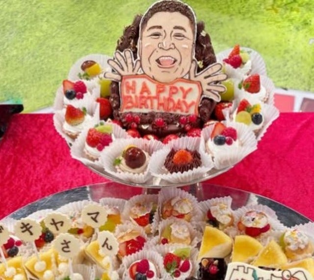 アンミカがサタプラ放送後にアンタッチャブル・ザキヤマのサプライズお誕生日祝い！