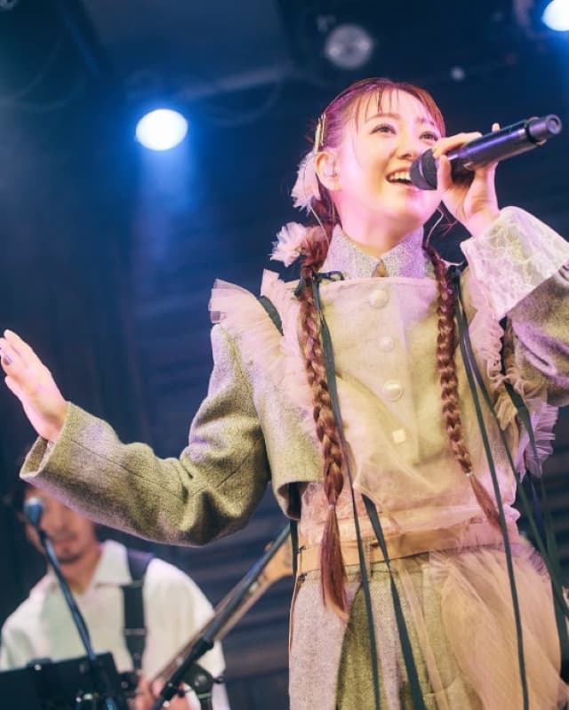 「素敵なライブをありがとうございました」伊藤千晃がバースデーライブの開催を報告