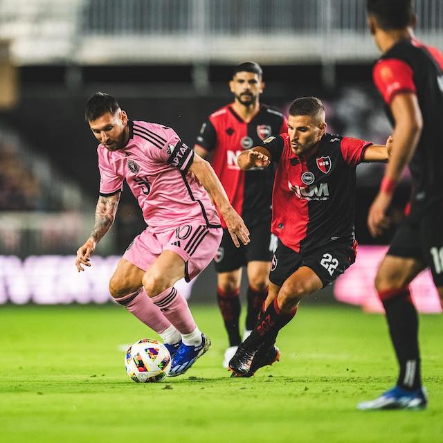 プレシーズン最終戦でスタメン復帰のメッシ🔥60分までプレーし元気な姿を見せる❗️