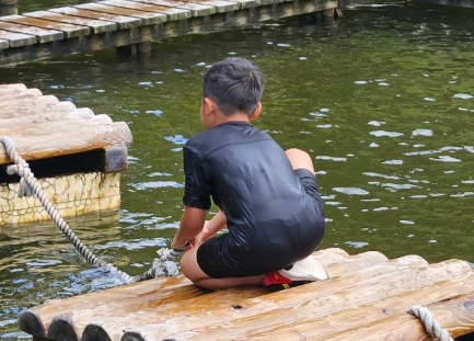 竹下佳江、“水上アスレチック”で大はしゃぎ！笑顔あふれる“夏の思い出”投稿が話題に