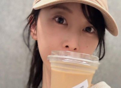 「オムライスに人生を重ねて…」松井玲奈の“癒しのお散歩ショット”にファン胸キュン！
