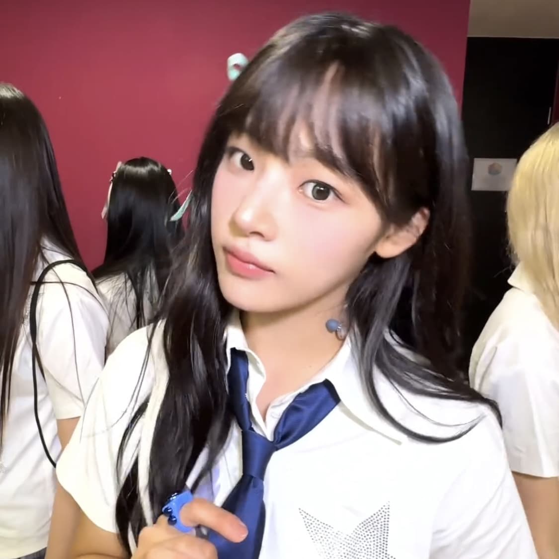 NewJeansのメガヒット曲「Hype boy」が帰ってきた‼️ ダンス動画を公開