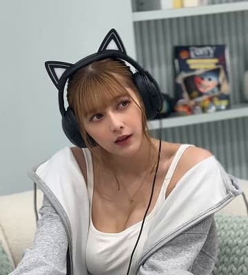 「クール＆セクシーですね」アンジェラ芽衣の撮影風景にファンから絶賛の声が殺到！