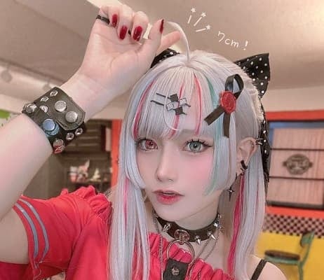 細かい部分も再現！人気コスプレイヤー・あかせあかりが”にじさんじ”VTuberのアホ毛の長さまで再現！
