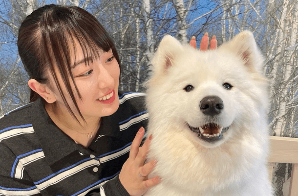 「わんこももえにゃんも可愛いですわ」美女プロボウラー・尾上萌楓の推し活！、もふもふの”サモエド・ショット”にファンヒーリング状態