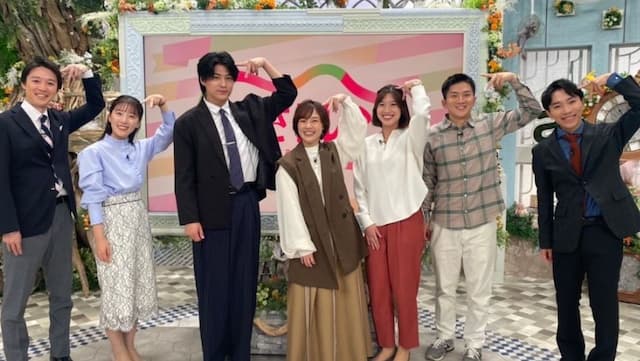 リオ五輪金メダリスト元レスリング選手　登坂絵莉　朝の情報番組のメンバーと