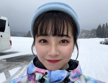 「雪景色に映える美しさ」田中友梨奈アナ、岐阜から爽やかショット公開！