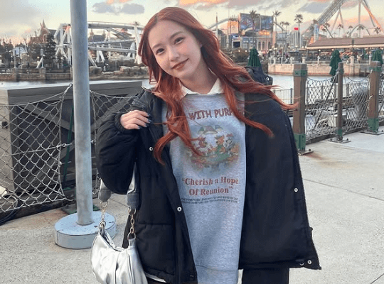 「可愛い以外の言葉が見当たらない」めっカワなチアガール・SAAYA、ミニ美脚まぶしい”湾岸・ショット”にファン歓喜！