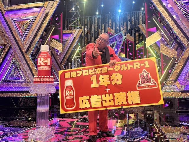 R-1王者・街裏ぴんく、20年貫いてきた芸風への想い「あれが遠回りしながらも僕なりに追い求めてきた漫談です」