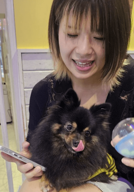 STARDOM【スターダム】 HANAKO、犬カフェで癒される「おはなこ🌷」寒さに注意を呼びかけ